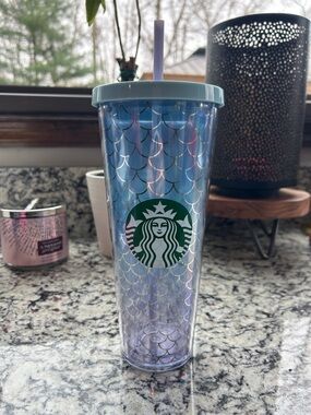 EUC Starbucks mermaid tumbler